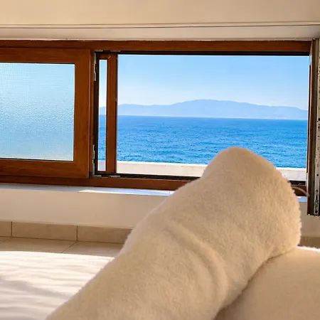 فيلة Sea View Afitos 150 M From The Sea *